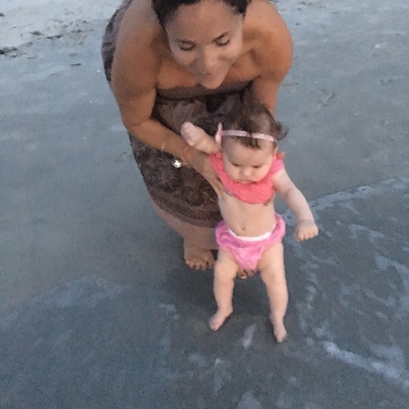 Meet your Posher, Victoria. - Picture 3 of 8